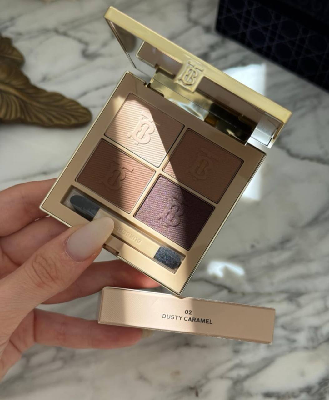 BURBERRY EYESHADOW

55 dhs 

Zain01

🌸🌸🌸
