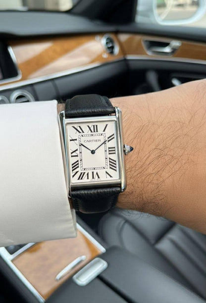 Cartier 
watch unsix (size36mm) 
good quality
225 dhs🇦🇪🇦🇪

Zain59
♥️♥️♥️