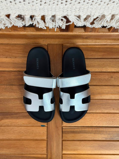 Hermes
Size 36-41
_Super master high quality_🪡
450 dhs🇦🇪🇦🇪

Zain176
♥️♥️♥️