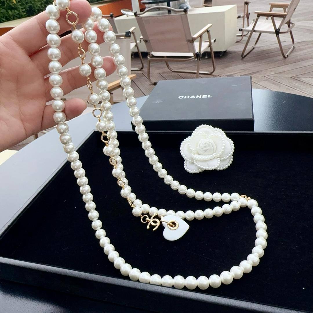 Chanel

master quality

380 dhs🇦🇪🇦🇪

Zain164
♥️♥️♥️