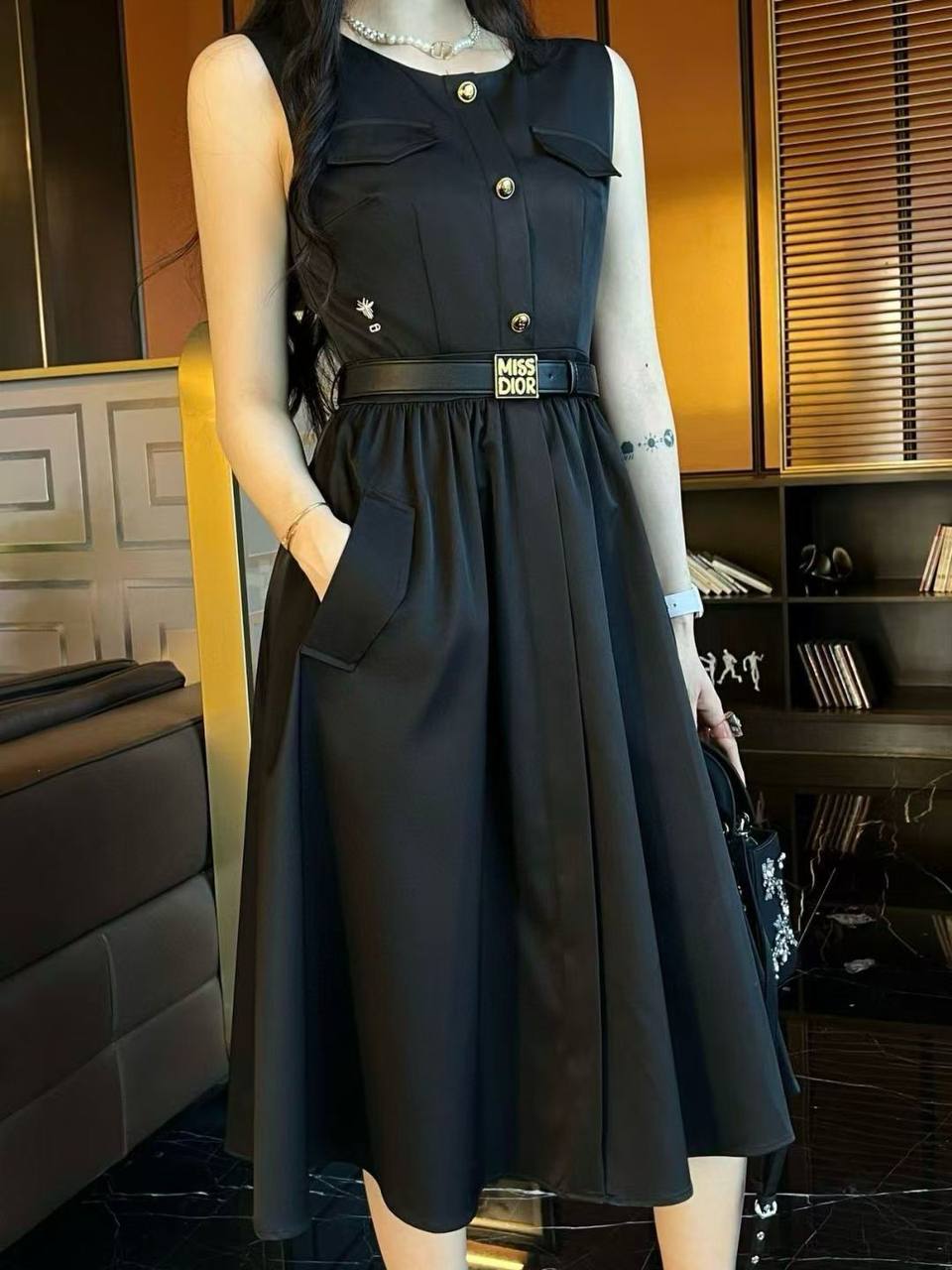 *New collections         
190 dhs✅
*good  quality  ✅
*Sizes:S M L xl* 
*AVAILABLE NOW*

Zain231
♥️♥️♥️