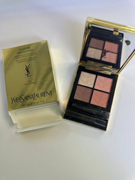 YSL EYESHADOW
45 dhs✅

Zain01
♥️♥️♥️