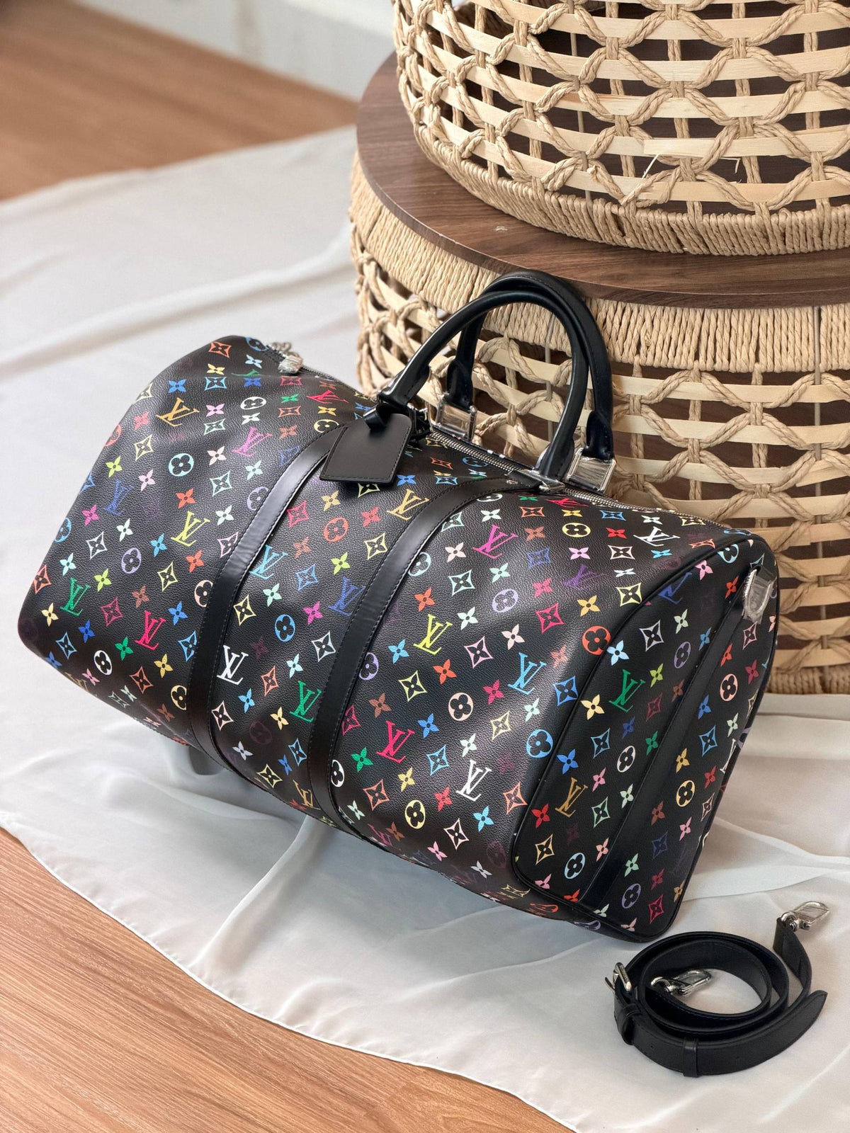 NEW COLLECTION
BRAND- LOUIS VUITTON 
DUFFLE BAG 
SUPER MASTER QUALITY 
WITH PAPER BAG

For Price 👇 WhatsApp✅
0568585901 
0507557372
0552275751 Owner Zain 👌

Zain267
♥️♥️♥️