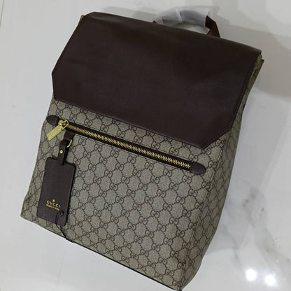 LV
140 dhs🇦🇪🇦🇪
size 30/40/14cm
High quality
Men's and women's outdoor backpacks

Zain26
♥️♥️♥️