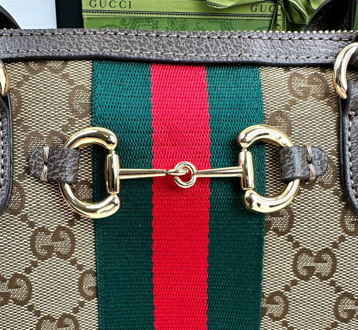 GUCCI 

NEW CAME 
HIGH QUALITY 

WITH BOX 
125 dhs🇦🇪🇦🇪

Zain39
♥️♥️♥️