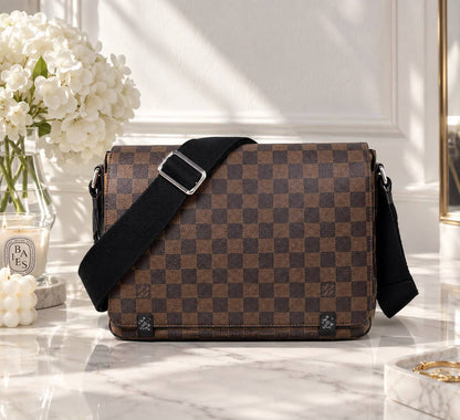 NEW COLLECTION👌🏻
Louis Vuitton BAG ❤‍🔥
 MASTER Quality👑With Original Packaging👌🏻

For Price 👇 WhatsApp✅
0568585901 
0507557372
0552275751 Owner Zain 👌

Zain329
♥️♥️♥️