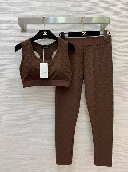 GUCCI
Women’s Set
Master Quality 
SML
350 dhs✅

Zain276
♥️♥️♥️