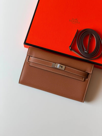 Hermes 20cm💥Master quality ✅with box 📦 
340 dhs✅

Zain52
♥️♥️♥️