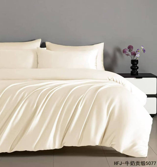 New collection 
Master 💥💥
Bedsheets set
100 %
Silk 
King size cover 6pcs set 
1 duvet cover 240/220
1 fitted sheets 200/200+30
4 pillowcases 75/50
170 dhs🇦🇪🇦🇪

Zain99
♥️♥️♥️