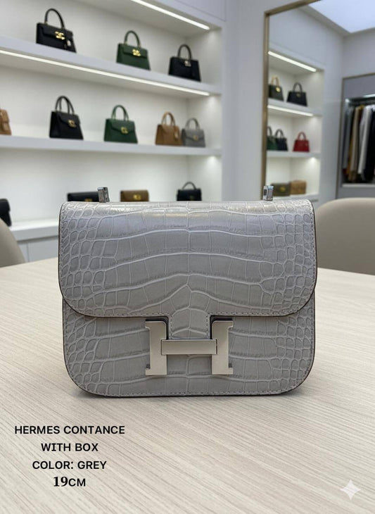ʜᴇʀᴍᴇs ᴄᴏɴsᴛᴀɴᴄᴇ 
ᴡɪᴛʜ ʙᴏx
🎁🎁🎁

ᴄʀᴏᴄᴏᴅɪʟᴇ ᴅᴇsɪɢɴ 
sɪᴢᴇ:19ᴄᴍ
95 dhs🪙🌨️

Zain56
♥️♥️♥️