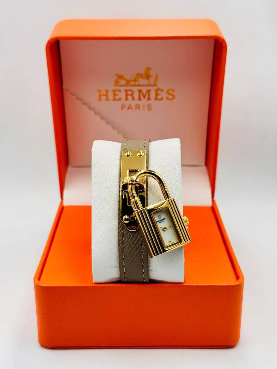 Hermes Ladies 
70 dhs✅

Zain08
♥️♥️♥️