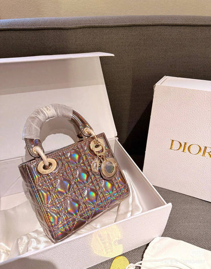 Dior

For Price 👇 WhatsApp✅
0568585901 
0507557372
0552275751 Owner Zain 👌

Zain192
♥️♥️♥️
