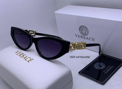 Master quality 
sunglasses 
180 dhs❣️

Zain126
♥️♥️♥️