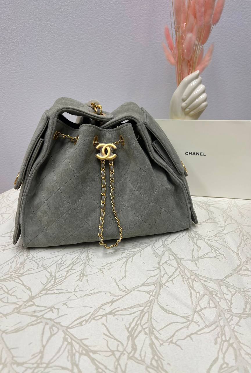 CHANEL HOBO 💕💕💕
Super master quality 🔥🔥💯
25cm Available 💫💫💫
With full packaging 🎁
For Price 👇 WhatsApp✅
0568585901 
0507557372
0552275751 Owner Zain 👌

Zain252
♥️♥️♥️