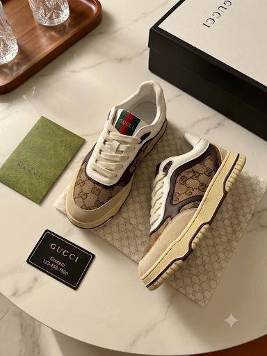 NEW CAME 
GUCCI SHOES
GOOD QUALITY
150 DHS✅
Size 36-41

Zain40
♥️♥️♥️
