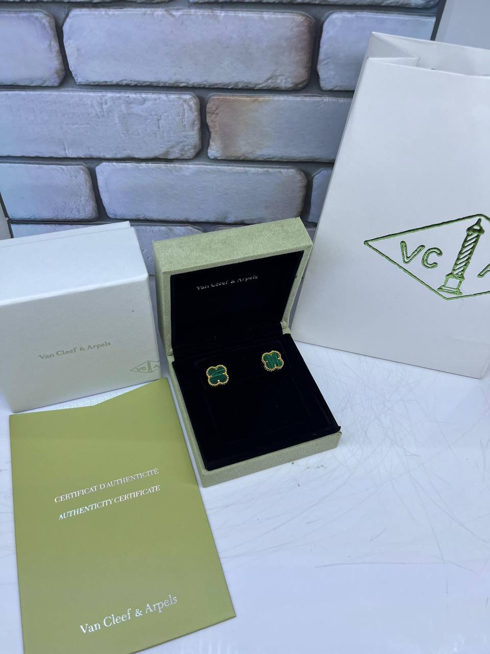 vCA
Earing’s
Master quality 🍃
50 dhs🪙🌨️

Zain263
♥️♥️♥️