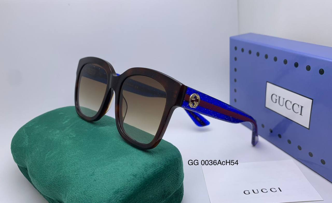 Gucci
master quality 
180 dhs✅

Zain126
♥️♥️♥️