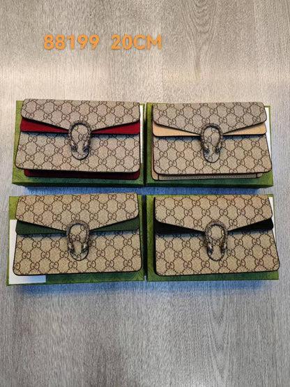 Gucci 

good quality 

With box
🎁🎁🎁

100 dhs💓

Zain107
♥️♥️♥️