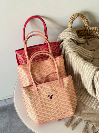 Goyard 
Vipp quality 
Size: 21 cm

For Price 👇 WhatsApp✅
0568585901 
0507557372
0552275751 Owner Zain 👌

Zain315
♥️♥️♥️