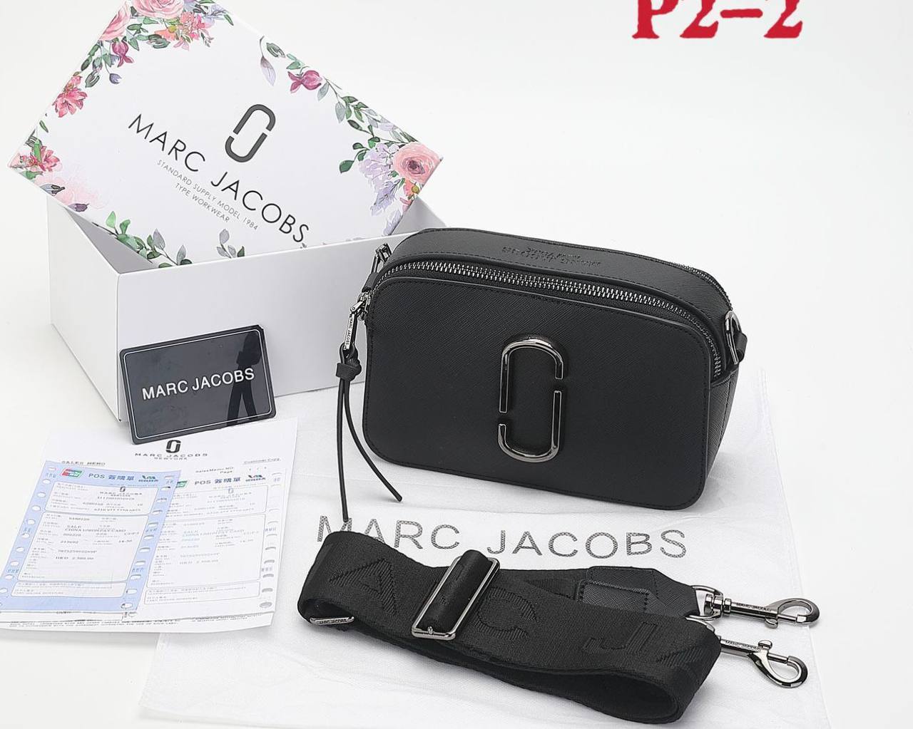 MARC JACOBS

GOOD QUALITY 

80 dhs✅

without box

Zain39
♥️♥️♥️
