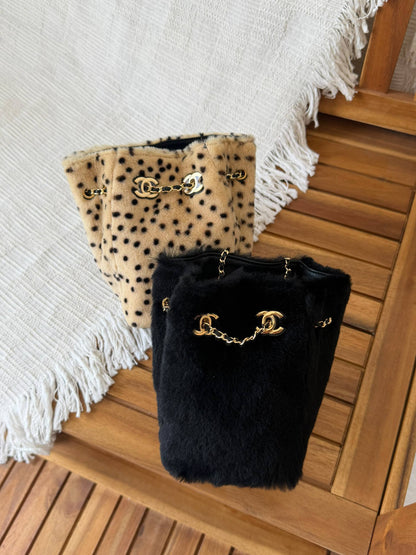 Chanel 
Bucket Bag 26
4K Video Of Details

For Price 👇 WhatsApp✅
0568585901 
0507557372
0552275751 Owner Zain 👌

Zain317
♥️♥️♥️