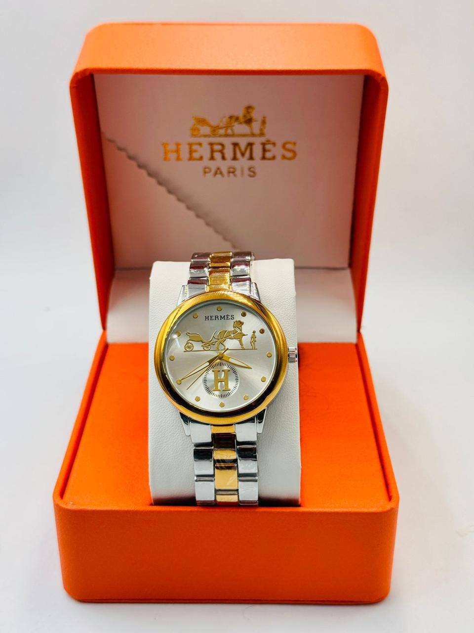 Hermes ladies
*New Arrival*🔥
55 dhs❣️

Zain08
♥️♥️♥️