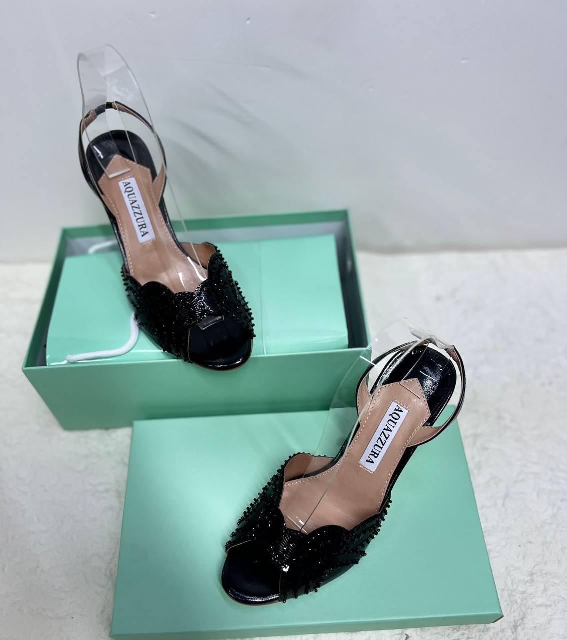 Aquazzura 
💯high quality
Size 36-37-38-39-40-41

130 dhs✅

Zain86
♥️♥️♥️