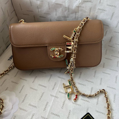 Chanel 
Master✅✅
300 dhs🇦🇪🇦🇪
#22cm🥰🥰

Zain228
♥️♥️♥️