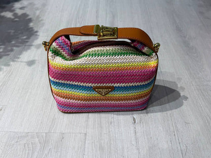 PRADA 
Rainbow beach bag 
21 cm
95 dhs✅

Zain254
♥️♥️♥️