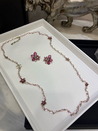 CHANEL
Necklace &Earing 🍃
Master
With normal box 🎁
225 dhs🇦🇪🇦🇪

With master box🎁
235 dhs🇦🇪🇦🇪

Zain263
♥️♥️♥️