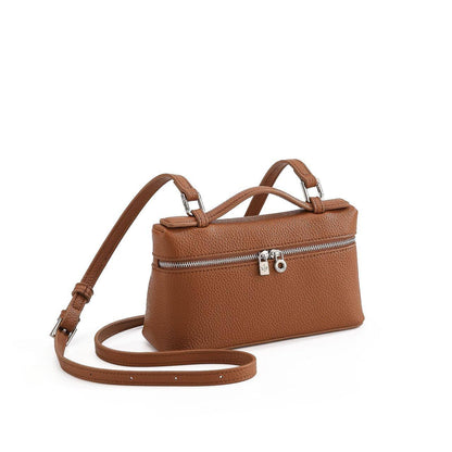 عLoro piana 
Best quality

 with box 🎁🎁🎁

80 dhs✅
size 19CM

Zain290
♥️♥️♥️