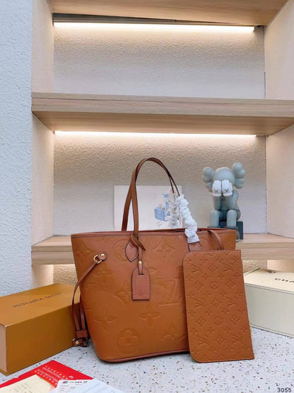 Lv 

Withbox

100 dhs🇦🇪🇦🇪

Zain235
♥️♥️♥️