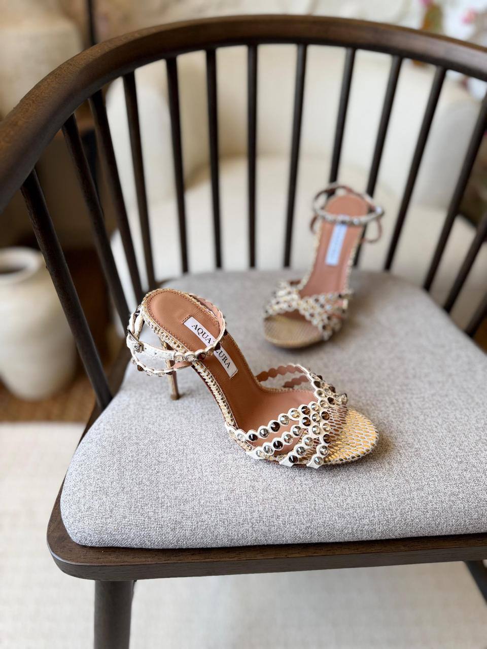 Aquazzura
𝑨𝑨𝑨 𝑸𝑼𝑨𝑳𝑰𝑻𝒀
𝑺𝑰𝒁𝑬 {35 𝒕𝒐 42}
450 dhs✅

Zain81
♥️♥️♥️