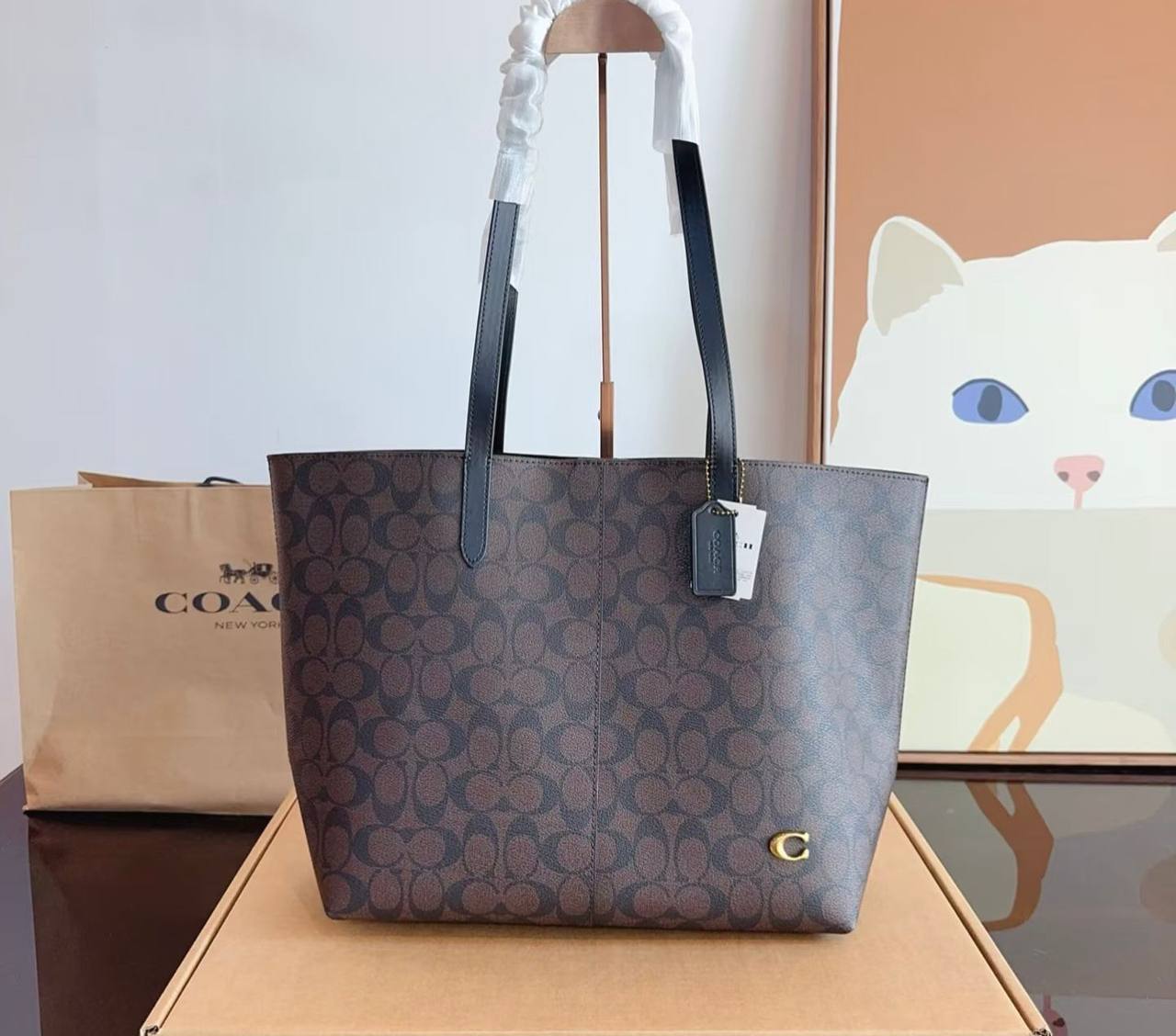 Coach 
Good Quality 
95 dhs🪙🖤

Zain250
♥️♥️♥️