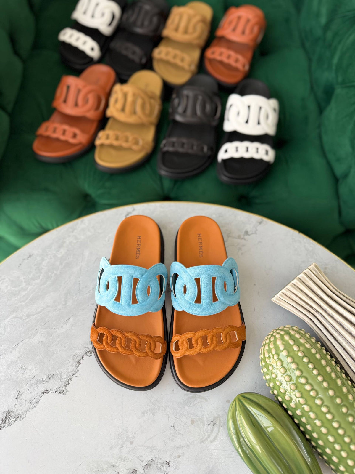 Hermes

Vip quality

Size 36 to 42

430 dhs🇦🇪🇦🇪
Zain113
♥️♥️♥️