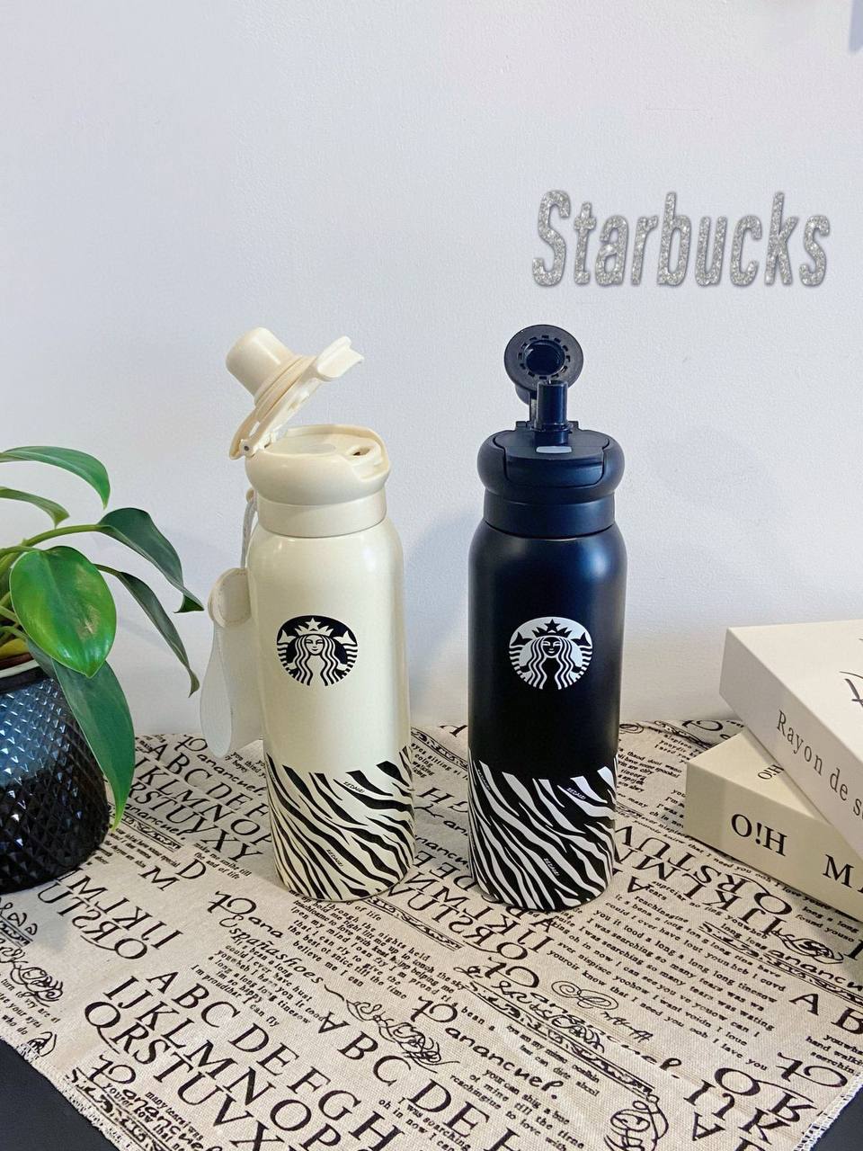 *Bottle ❤️‍🔥*
"Double Drinking" - Choose between direct drinking and using a straw as you wish.🦋
Very good quality 🔥
With boxes 🗃️ 
60 dhs💓

Zain216
♥️♥️♥️