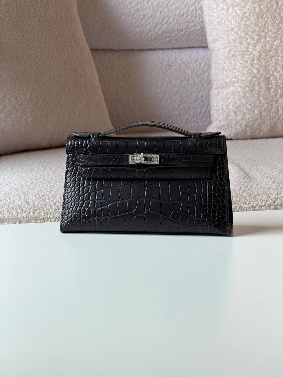 Hermes pochette 21cm💥Master quality ✅with box📦
610 dhs💓

Zain52
♥️♥️♥️