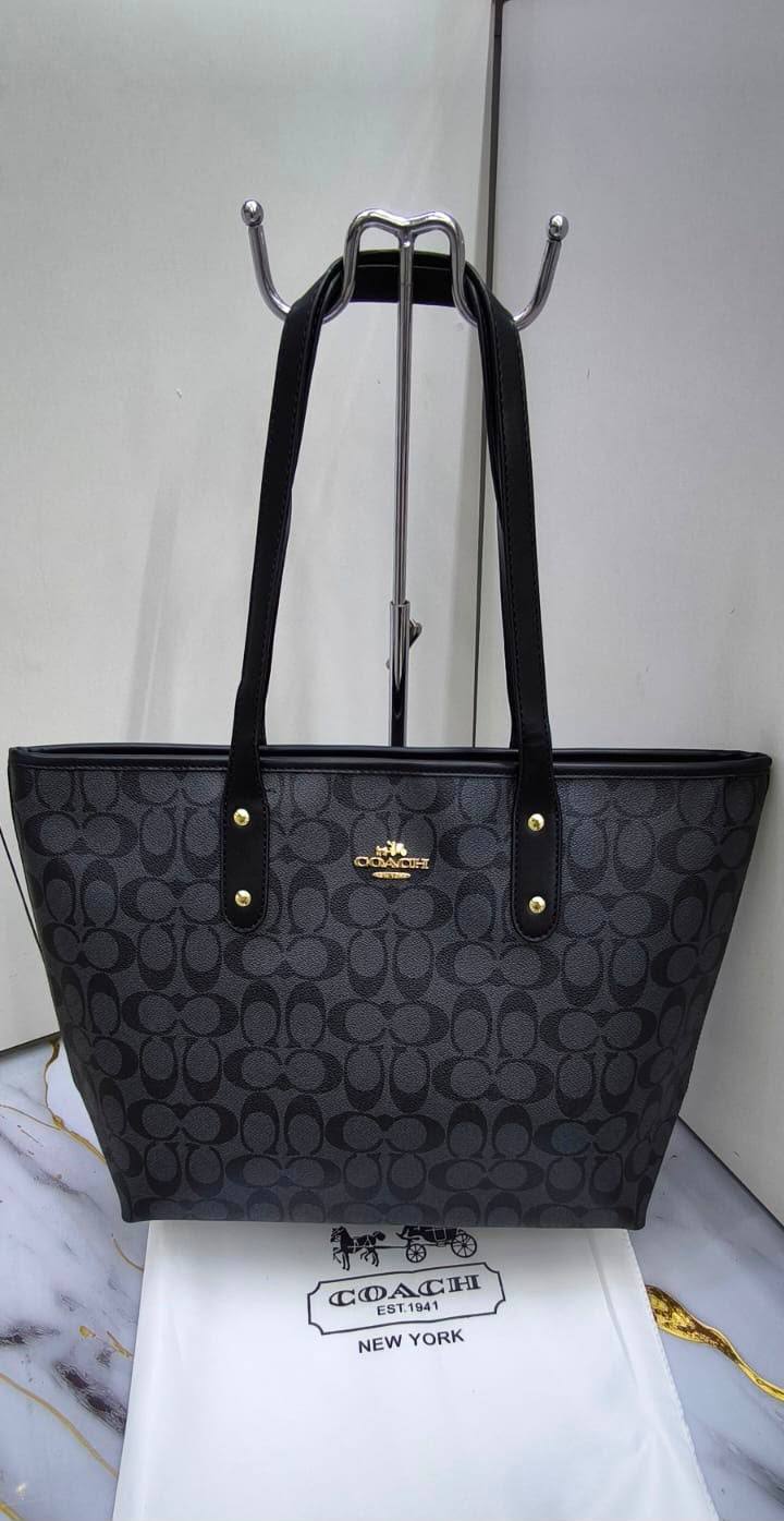 Coach
with box
100 dhs🇦🇪🇦🇪

Zain215
♥️♥️♥️