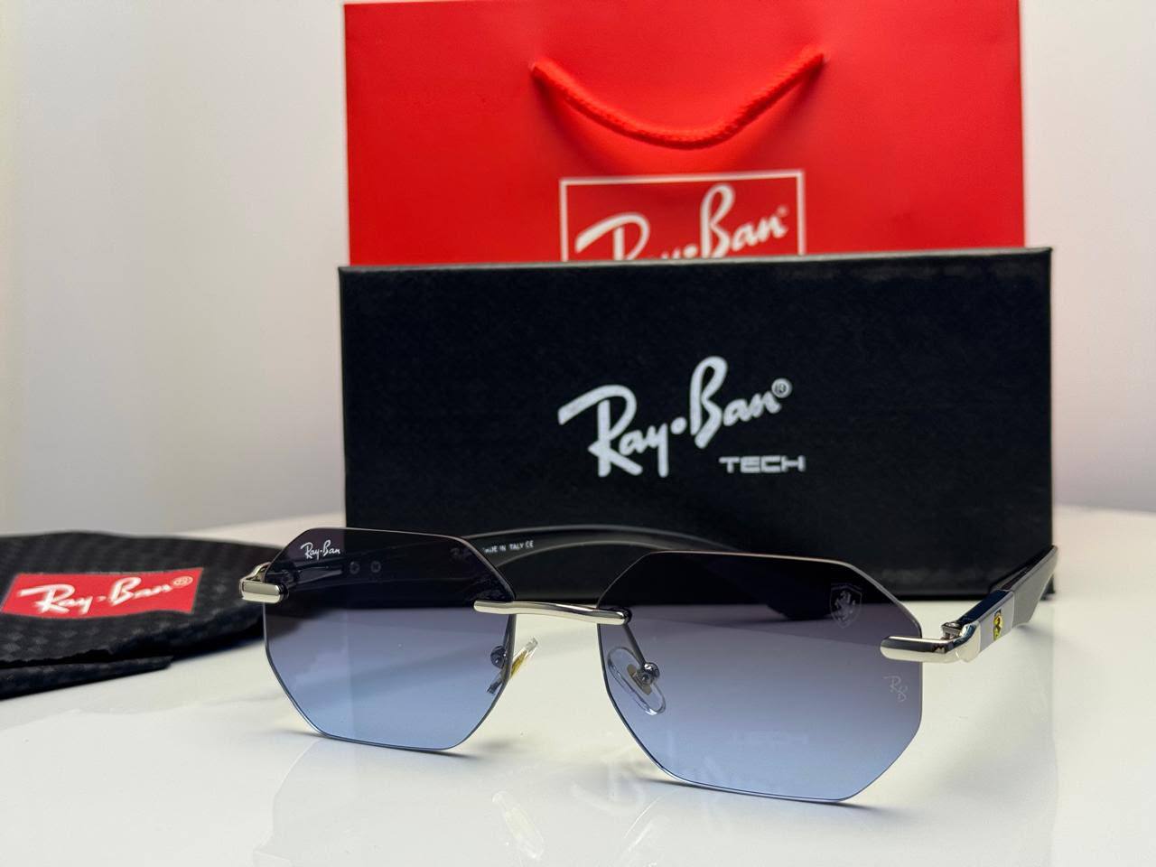 Ray Ban
55 dhs🇦🇪🇦🇪

Zain182
♥️♥️♥️