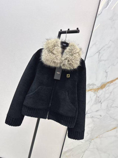 Fendi

Super Master quality

Sizes: S M L
750 dhs🇦🇪🇦🇪


Zain308
♥️♥️♥️