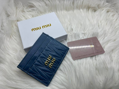 Wallets
35 dhs✅

Zain182
♥️♥️♥️