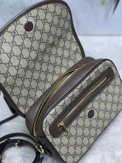 Gucci
High Quality
180 dhs👑

with box 
🎁🎁🎁

Zain175
♥️♥️♥️