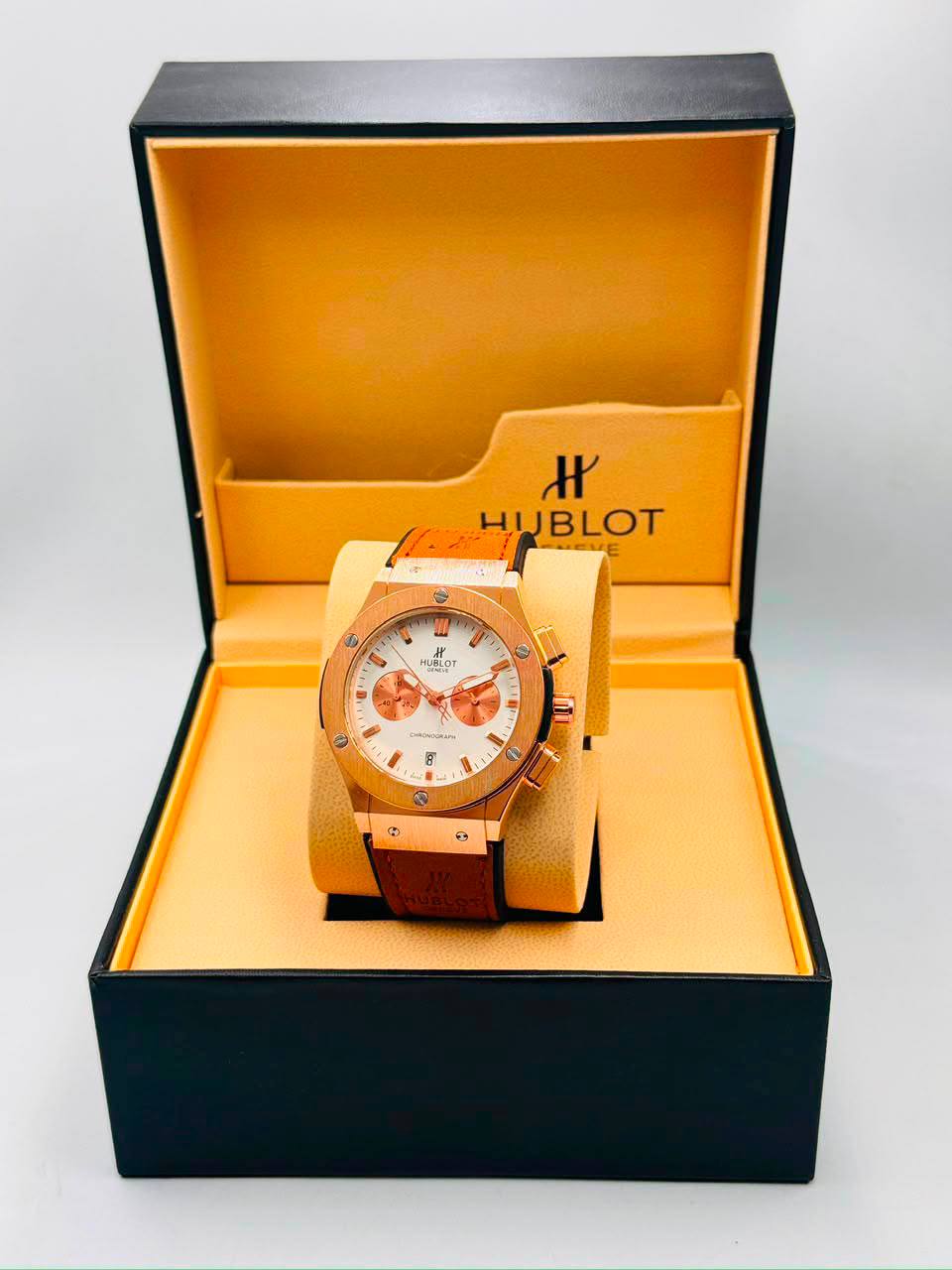Hublot men
*New Arrival*🔥
85 dhs🇦🇪🇦🇪

Zain08
♥️♥️♥️