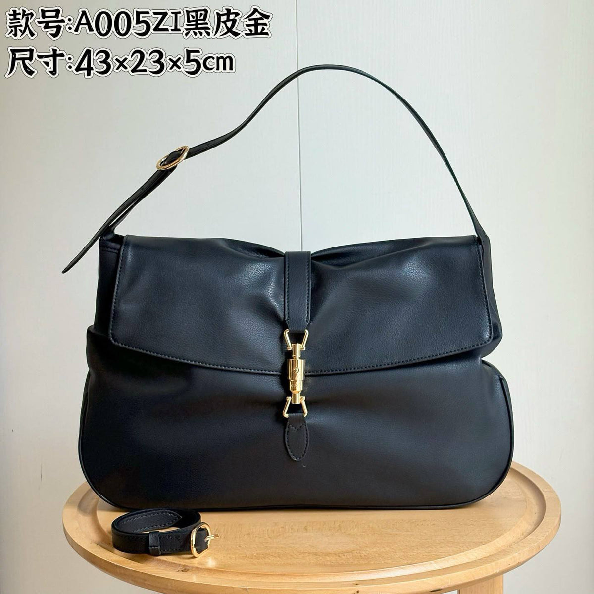 Gucci

43cm

310 dhs🇦🇪🇦🇪🇦🇪

Zain297
Zain228
♥️♥️♥️