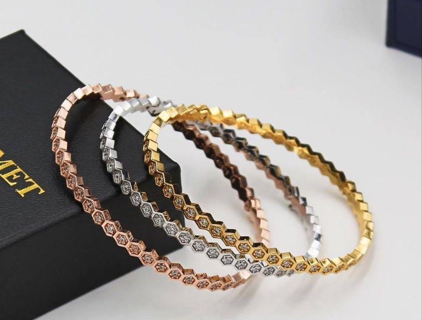 Chaumet bangle
Master quality

*70* AED normal box 📦

Zain48
♥️♥️♥️