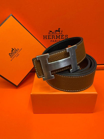 Belts

With box 
🎁🎁🎁

40 dhs🪙🌨️

Zain93
♥️♥️♥️