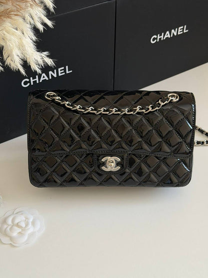 Chanel 
Master 
245 dhs✅

Zain134
♥️♥️♥️