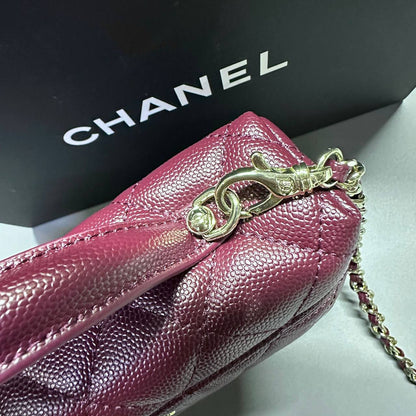 CHANEL 

COPY ONE 

WITH DOUBLE BOX 🎁

210 dhs✅

Zain295
♥️♥️♥️