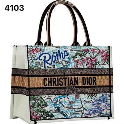 DIOR 
GOOD QUALITY 
100 dhs✅

Zain39
♥️♥️♥️