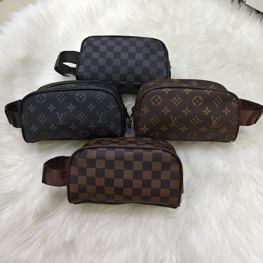 Hand Wallets
35 dhs💓

Zain235
♥️♥️♥️